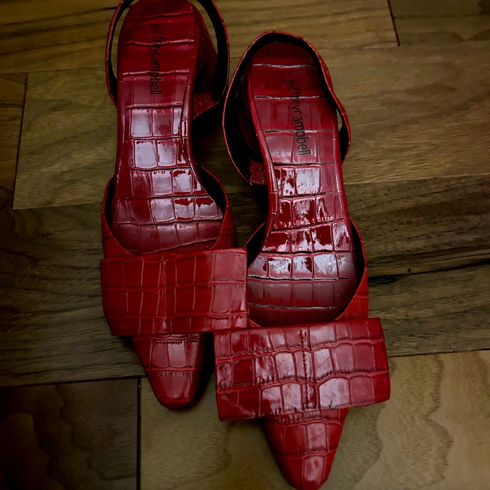 Jeffrey Campbell red crocodile bow pumps 7.5